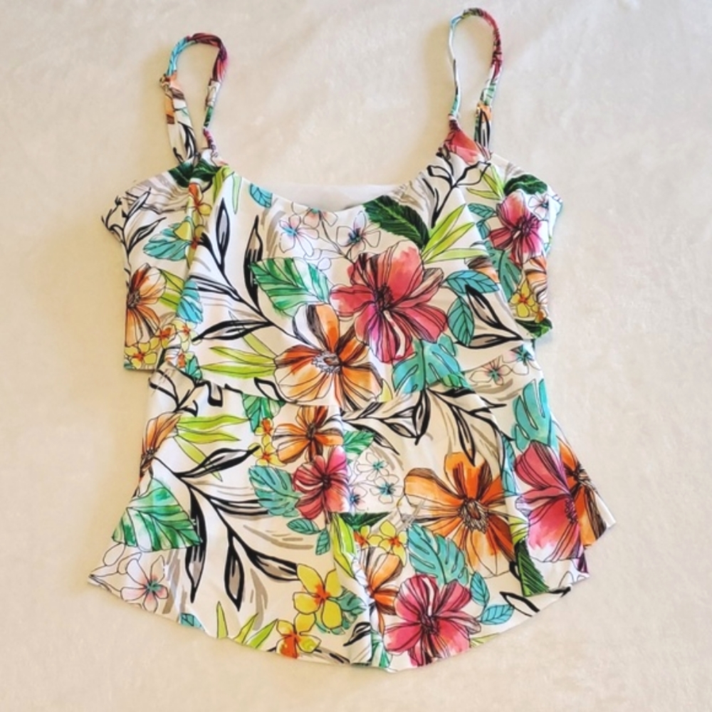 NWOT Ocean Avenue Tropical Floral Ruffle Layer Tankini Swimsuit Top